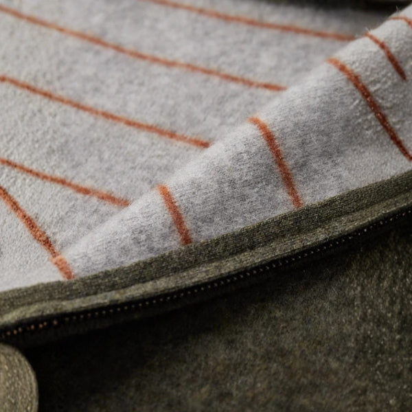 The Valais Cashmere Zip Knit