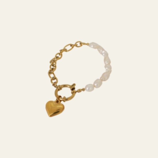 The Marbella Pearl Gold Heart Bracelet