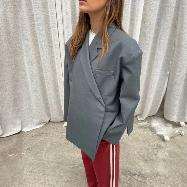 The Oslo Structured Blazer