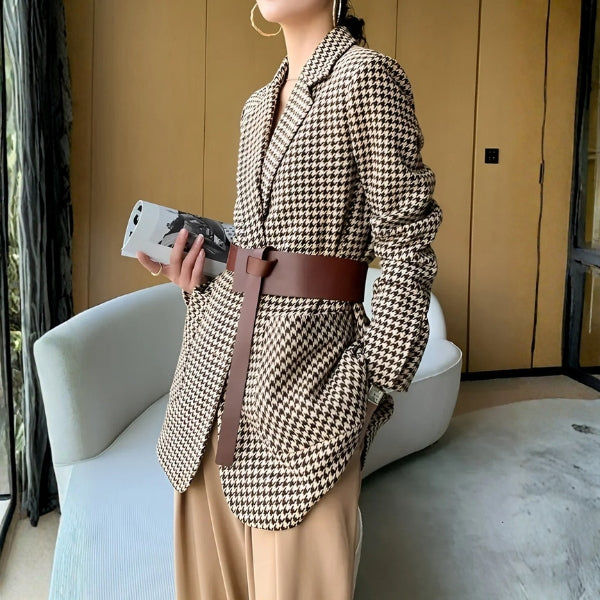 The Vienna Houndstooth Blazer
