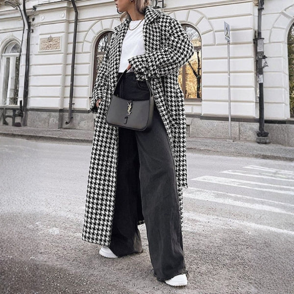 The Kensington Houndstooth Coat