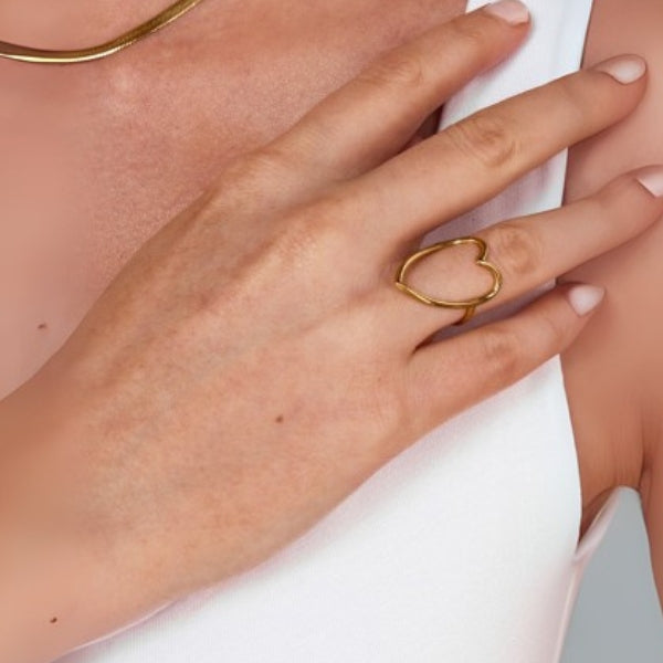 The Verona Open Heart Ring