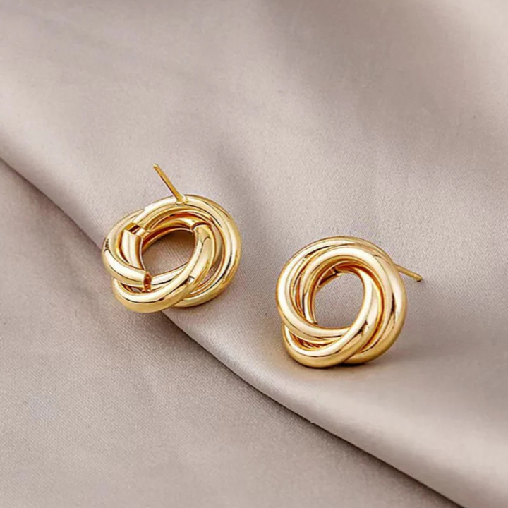 The Eternelle Knot Stud Earrings