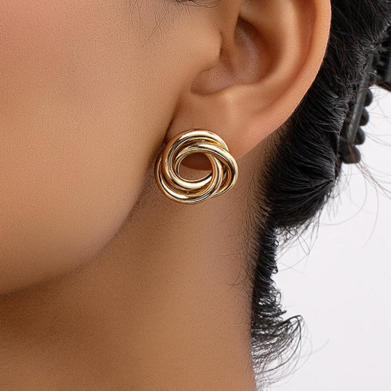 The Eternelle Knot Stud Earrings