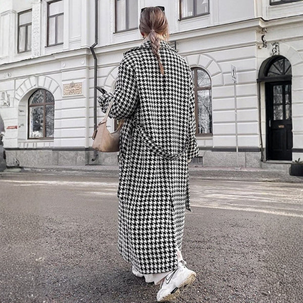 The Kensington Houndstooth Coat