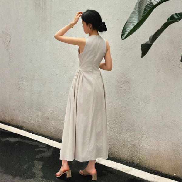 The Sorrento Elegance Midi Dress