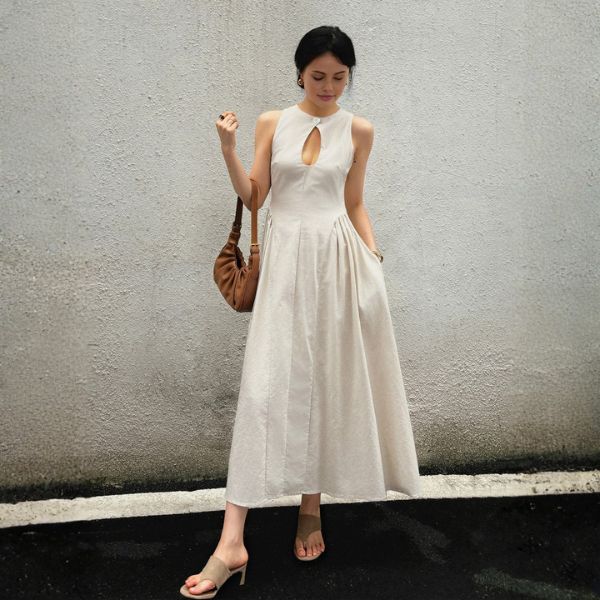 The Sorrento Elegance Midi Dress